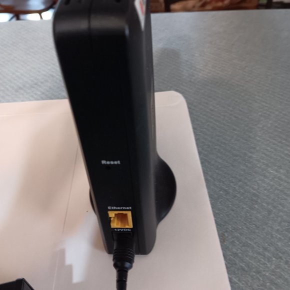 AT&T Cisco VEN501-AT Wireless Access Point (WAP) for AT&T U-Verse Receivers - Picture 2 of 4